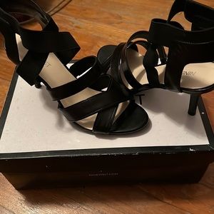 Nine West, Black multi strap dressy sandal, size 8
